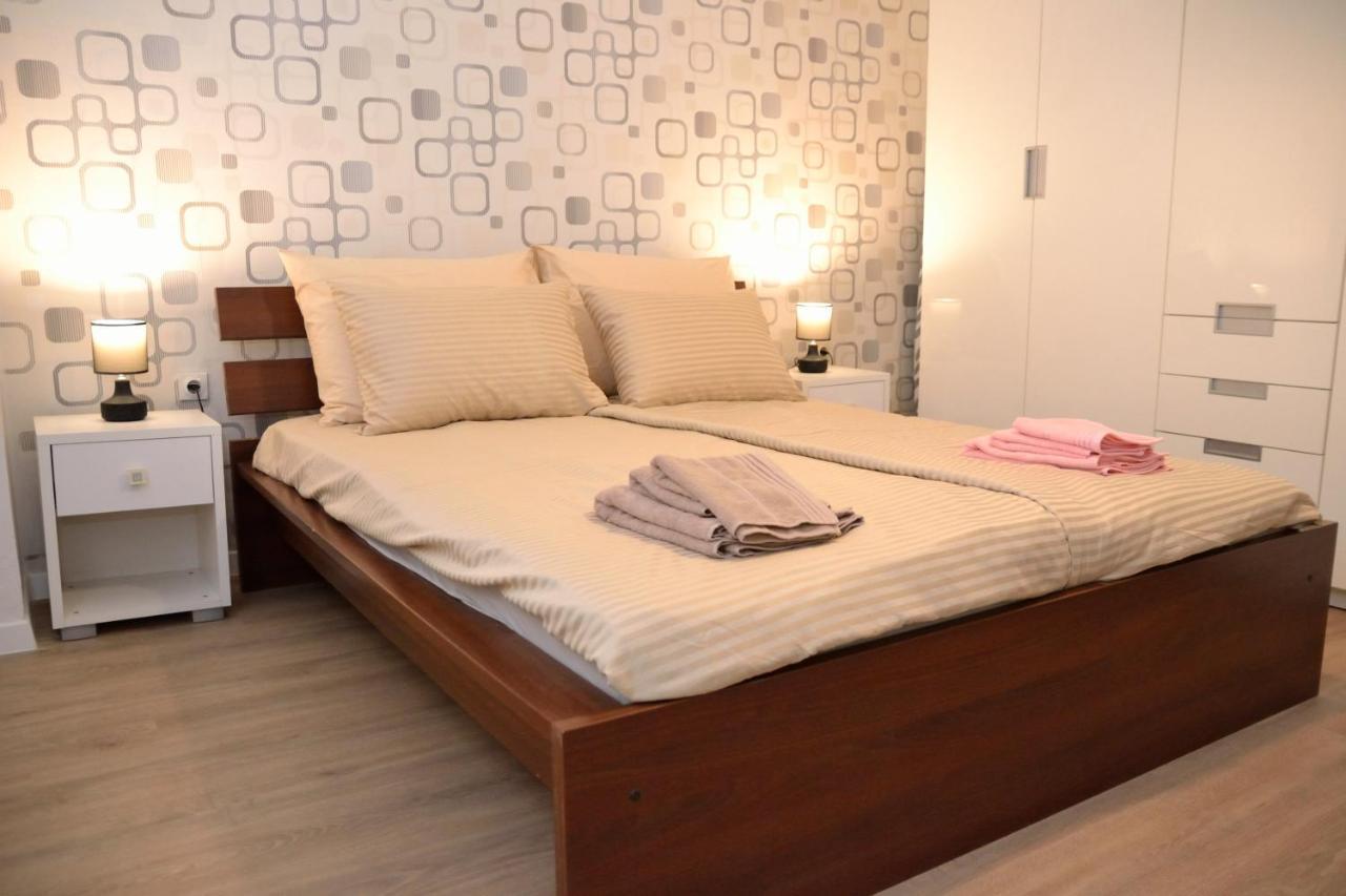 Heart Of The City - 75Sqm Suite Skopie Exterior foto